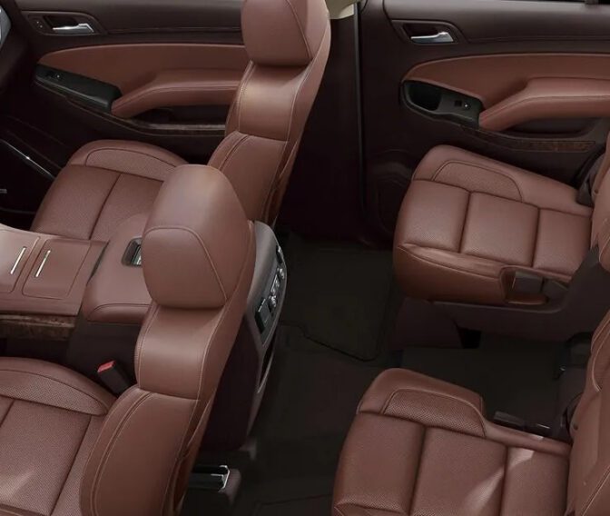 2023-Chevrolet-Tahoe-Interior-2