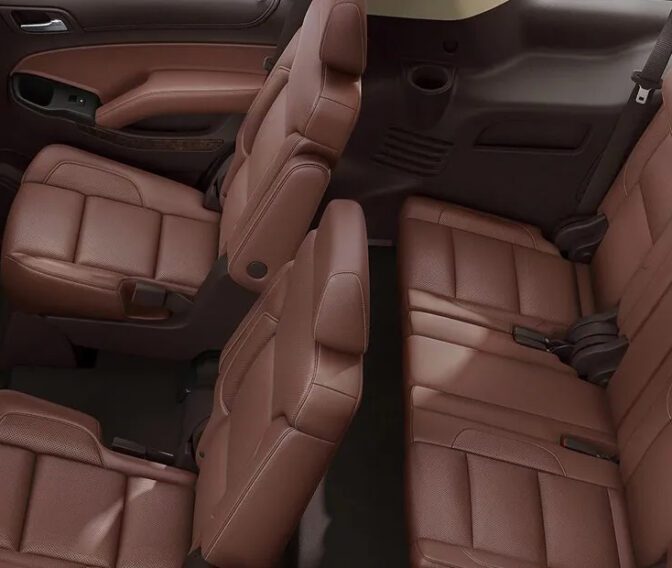 2023-Chevrolet-Tahoe-Interior-3