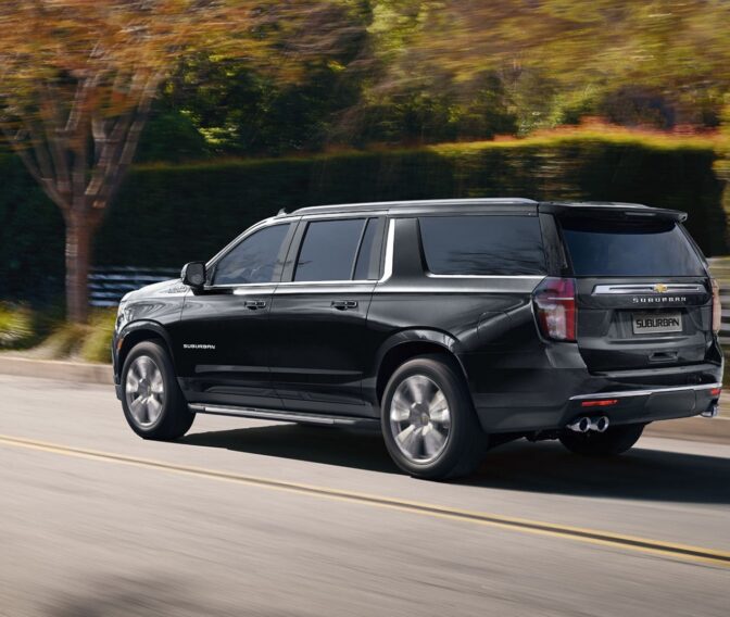 Chevy-SUV-Suburban-Exterior (4)