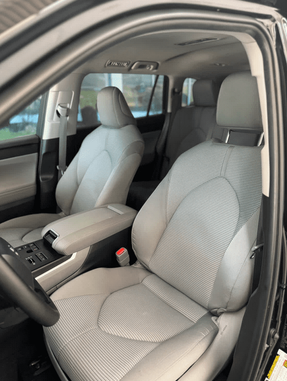 Image of 2024 Toyota Highlander LE