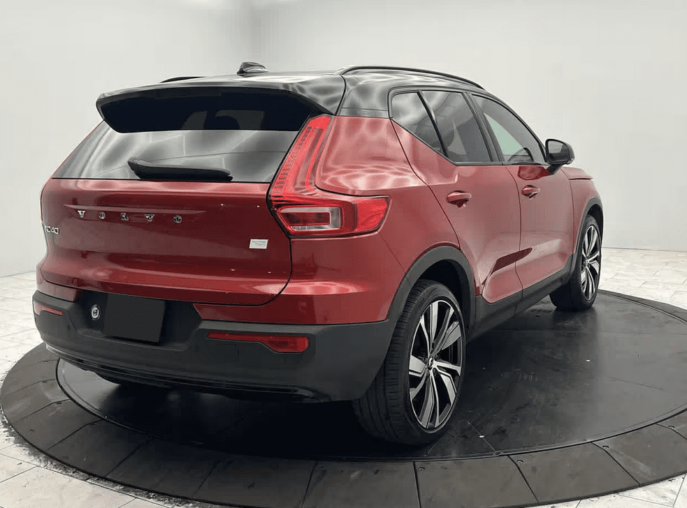 Image of 2022 Volvo XC40 Recharge Twin Pure Electric Plus