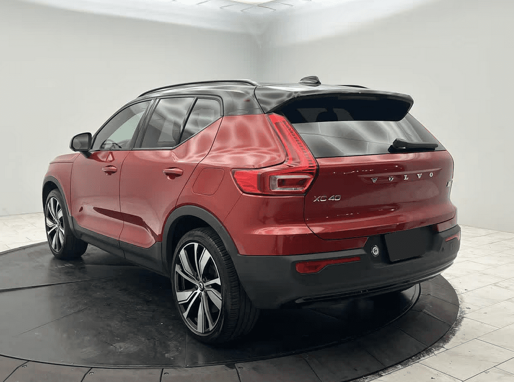Image of 2022 Volvo XC40 Recharge Twin Pure Electric Plus