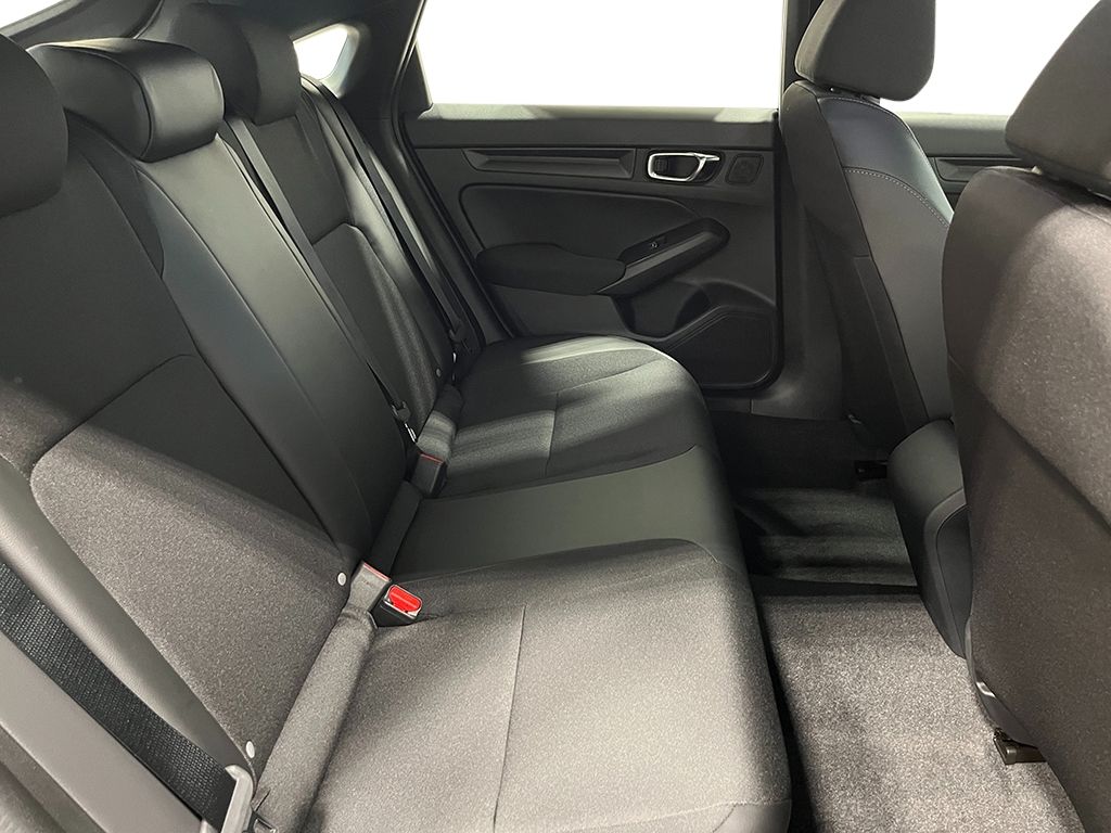 2026 Honda Civic Hatchback Sport - Photo 18