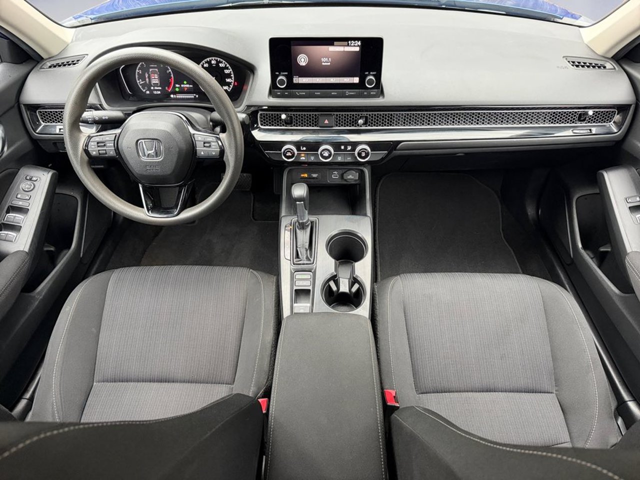 2024 Honda Civic LX - Photo 9