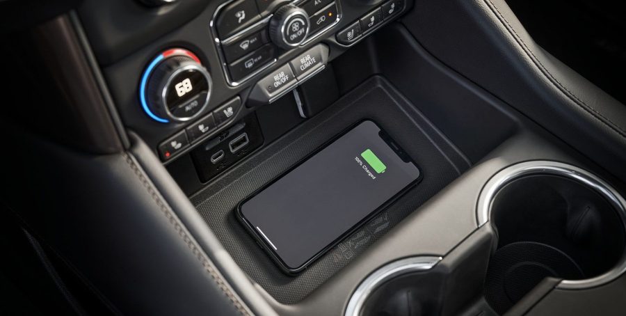 Chevy-SUV-Suburban-Interior (3)